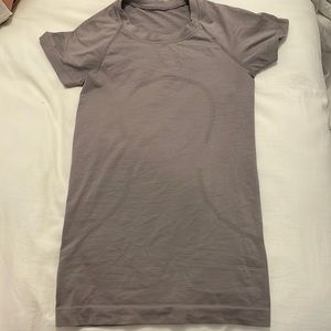 Lululemon Swiftly tech size 2